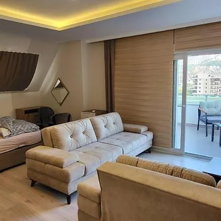 330qm In Alanya, 300m Vom Meer, Toller Ausblick Apartment *